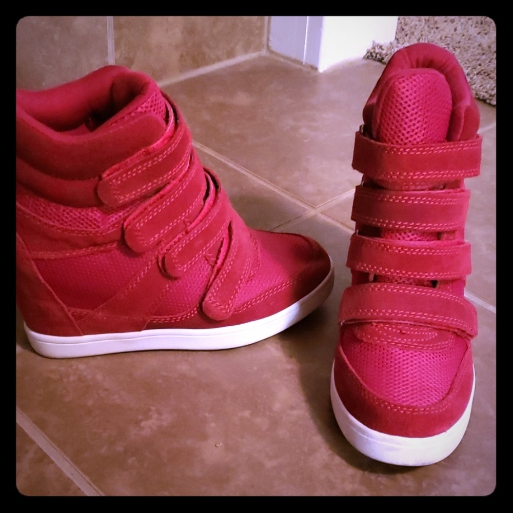 Women's Shoe